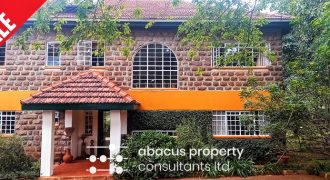 Charming 4 Bedroom House On 0.9 Acre Plot at Muthaiga North For Sale